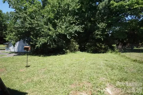 130 31st Avenue NW Hickory NC 28601