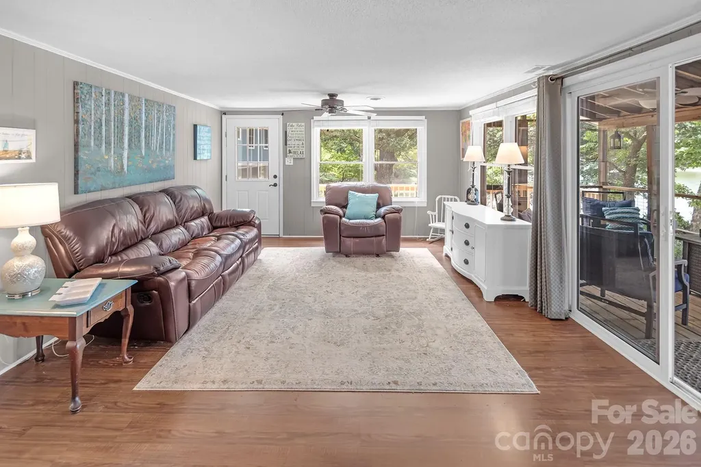 46842 Beach Road New London NC 28127