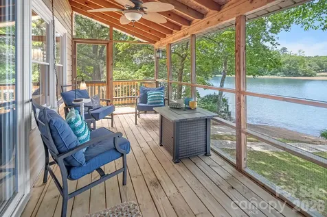46842 Beach Road New London NC 28127
