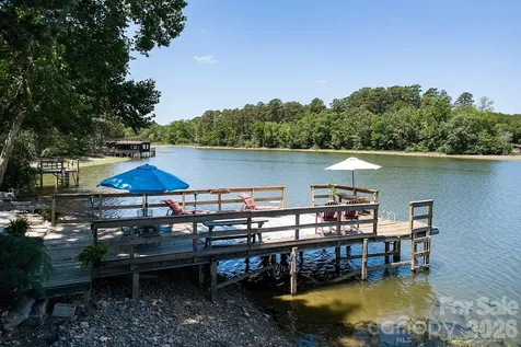 46842 Beach Road New London NC 28127