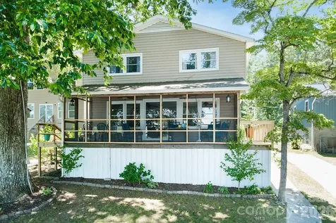 46842 Beach Road New London NC 28127