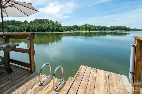 46842 Beach Road New London NC 28127