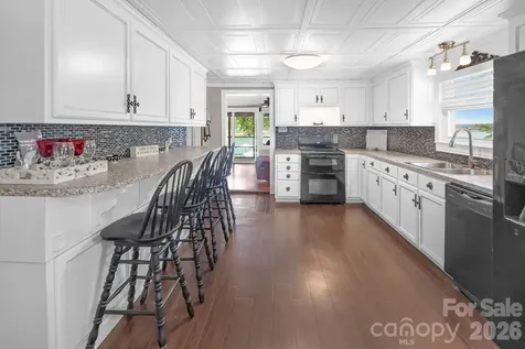 46842 Beach Road New London NC 28127