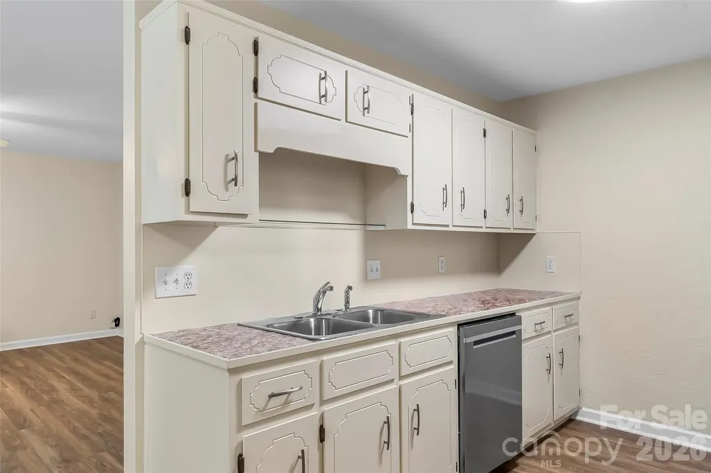 110 Wesley Drive Morganton NC 28655
