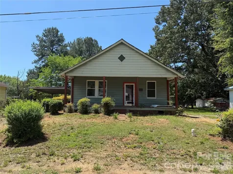 652 Cherry Street Wadesboro NC 28170
