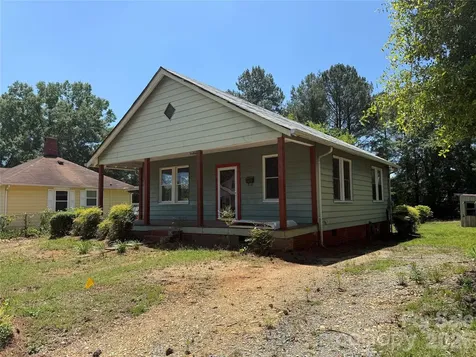 652 Cherry Street Wadesboro NC 28170
