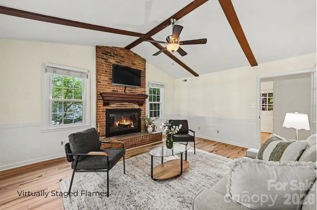 9322 New Towne Drive Matthews NC 28105