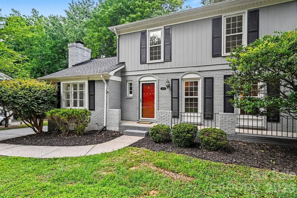 9322 New Towne Drive Matthews NC 28105