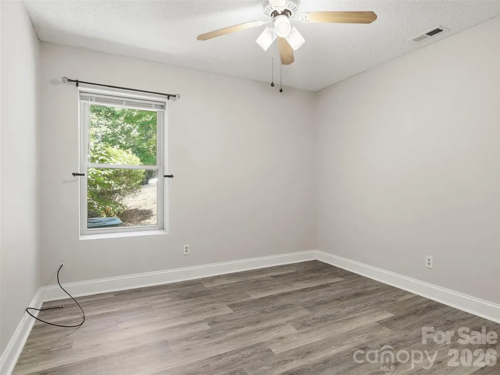 42 Queen Road Candler NC 28715