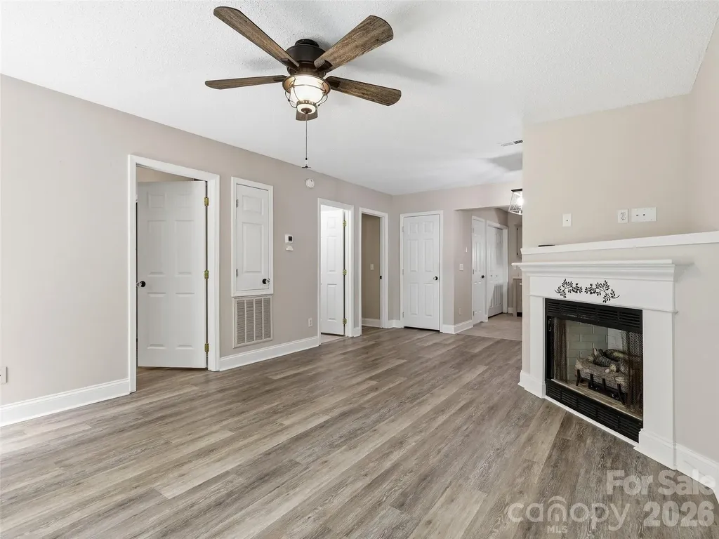 42 Queen Road Candler NC 28715