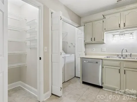 42 Queen Road Candler NC 28715