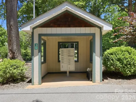 42 Queen Road Candler NC 28715