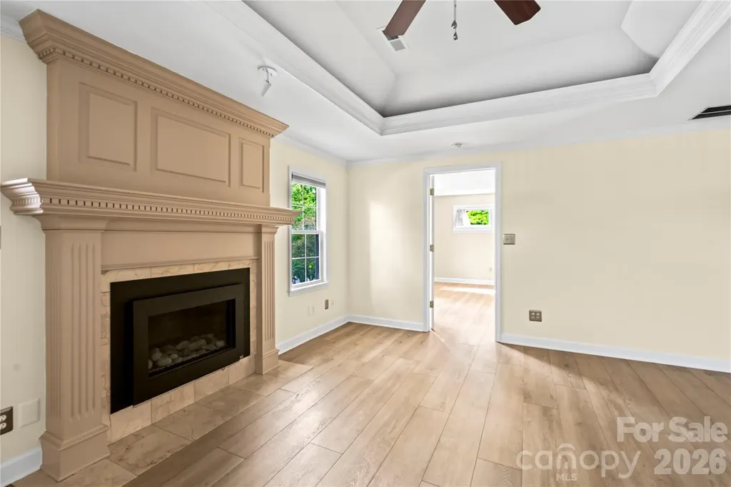 589 Sand Hill Road Asheville NC 28806
