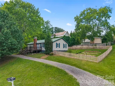 589 Sand Hill Road Asheville NC 28806