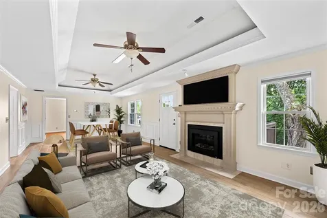 589 Sand Hill Road Asheville NC 28806