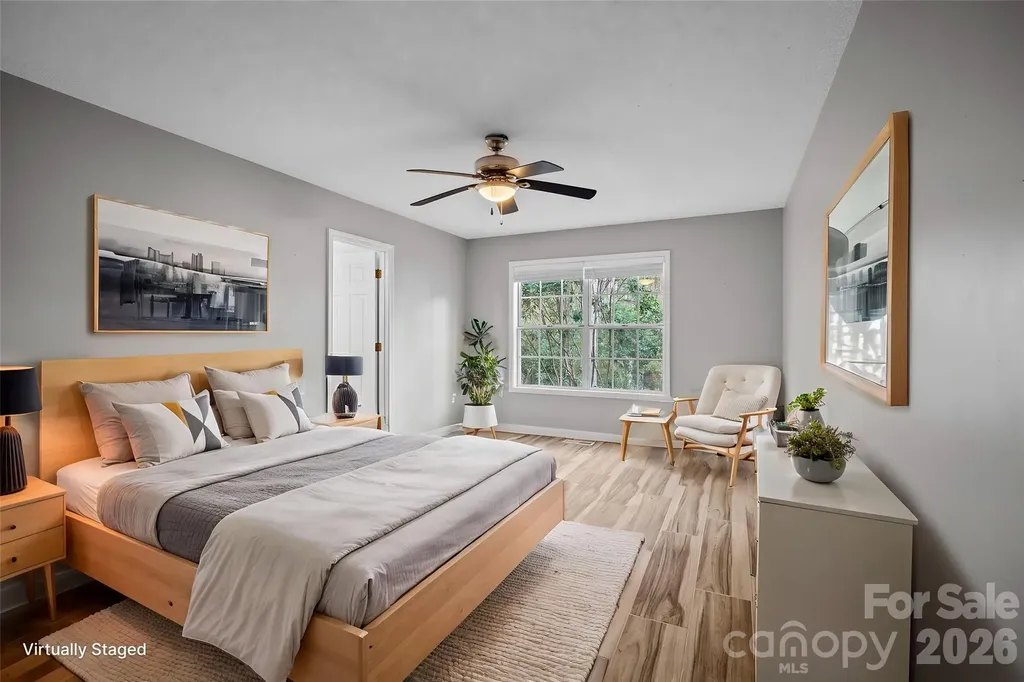 2 Manakiki Court Etowah NC 28729