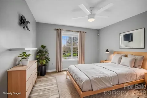 2 Manakiki Court Etowah NC 28729