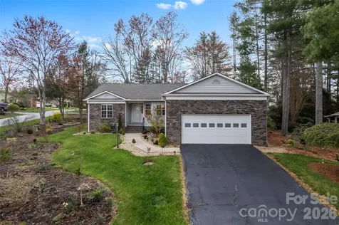 2 Manakiki Court Etowah NC 28729