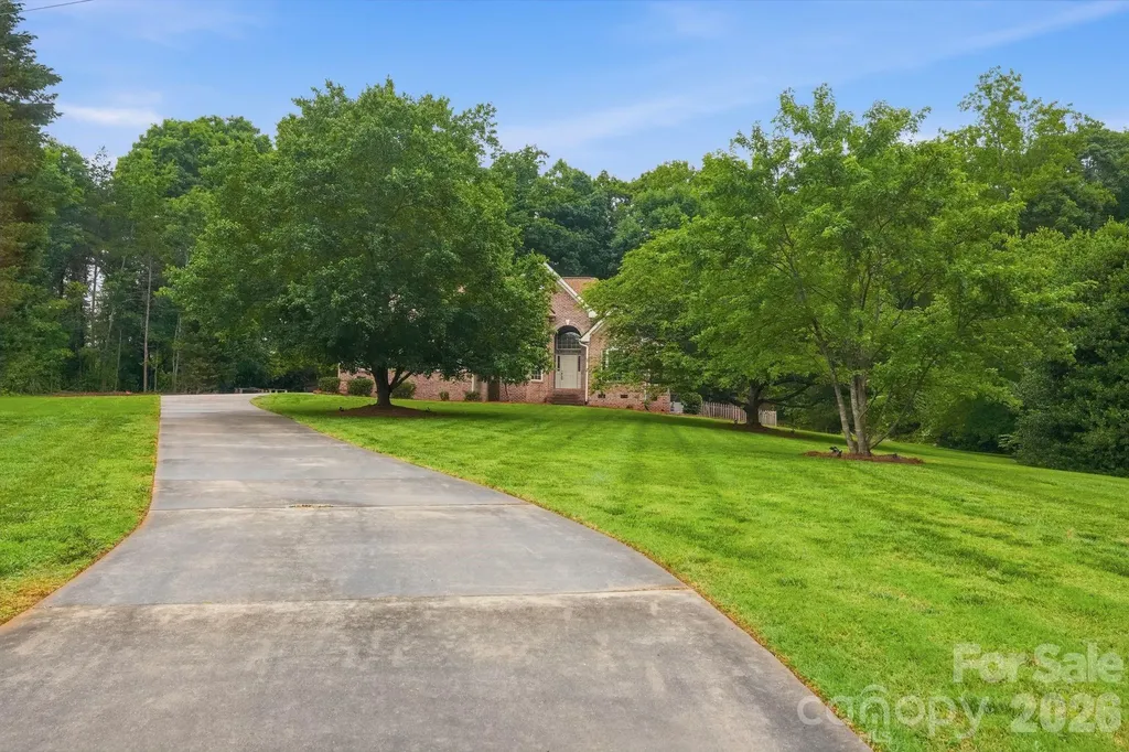 1099 Curve View Road Lincolnton NC 28092