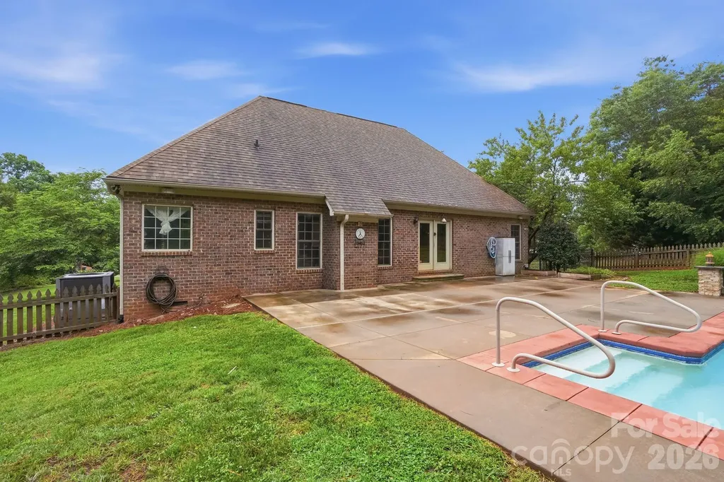 1099 Curve View Road Lincolnton NC 28092