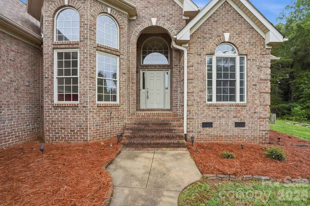 1099 Curve View Road Lincolnton NC 28092