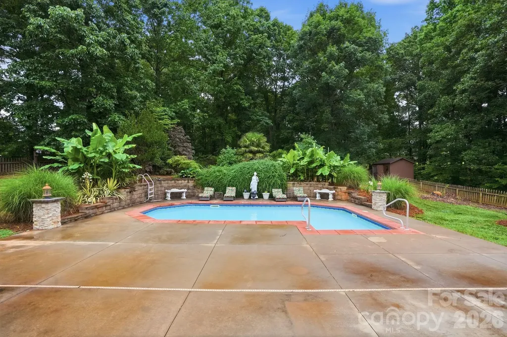 1099 Curve View Road Lincolnton NC 28092