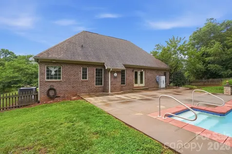 1099 Curve View Road Lincolnton NC 28092