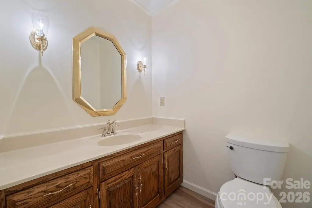 2150 9th Street NW Hickory NC 28601