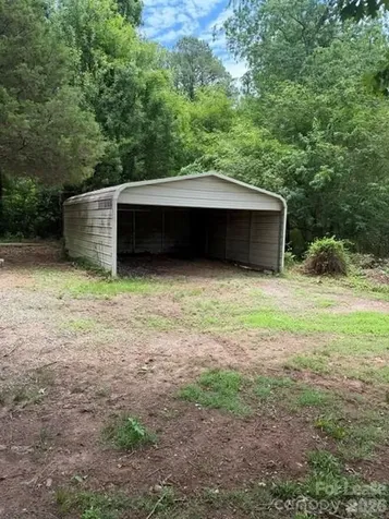 1898 Rader Circle Morganton NC 28655