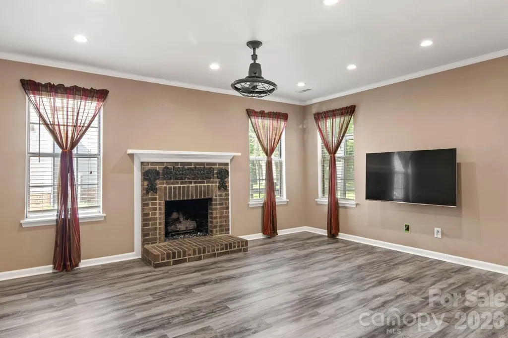 11413 Hunters Landing Drive Charlotte NC 28273