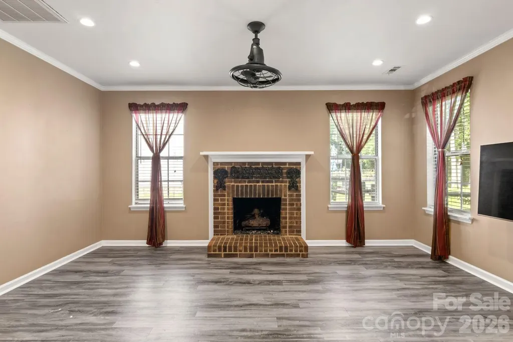 11413 Hunters Landing Drive Charlotte NC 28273