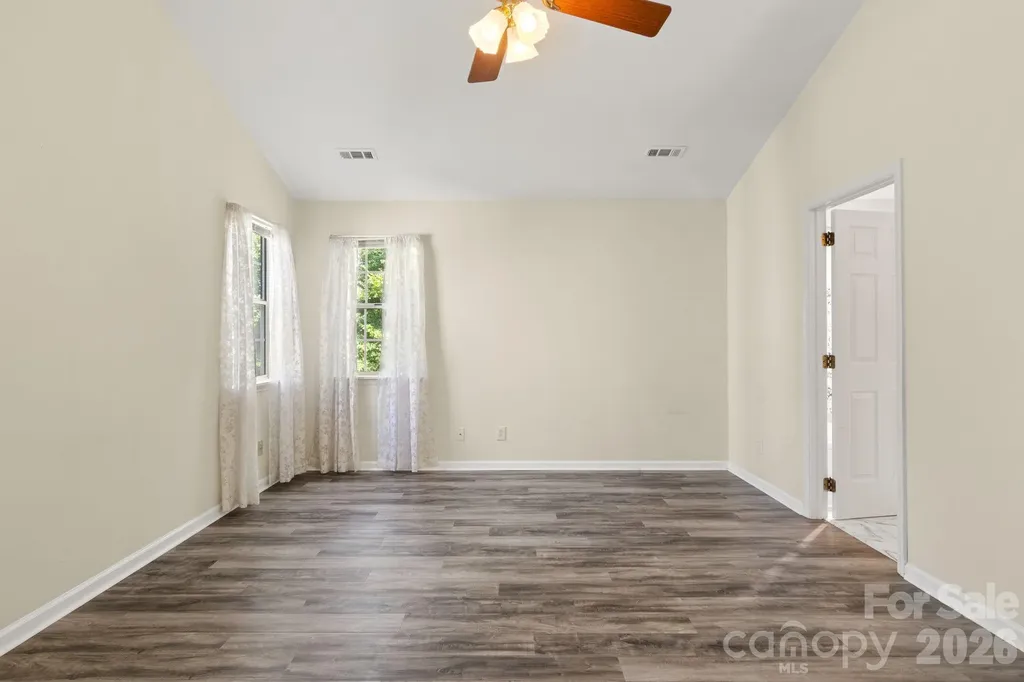 11413 Hunters Landing Drive Charlotte NC 28273