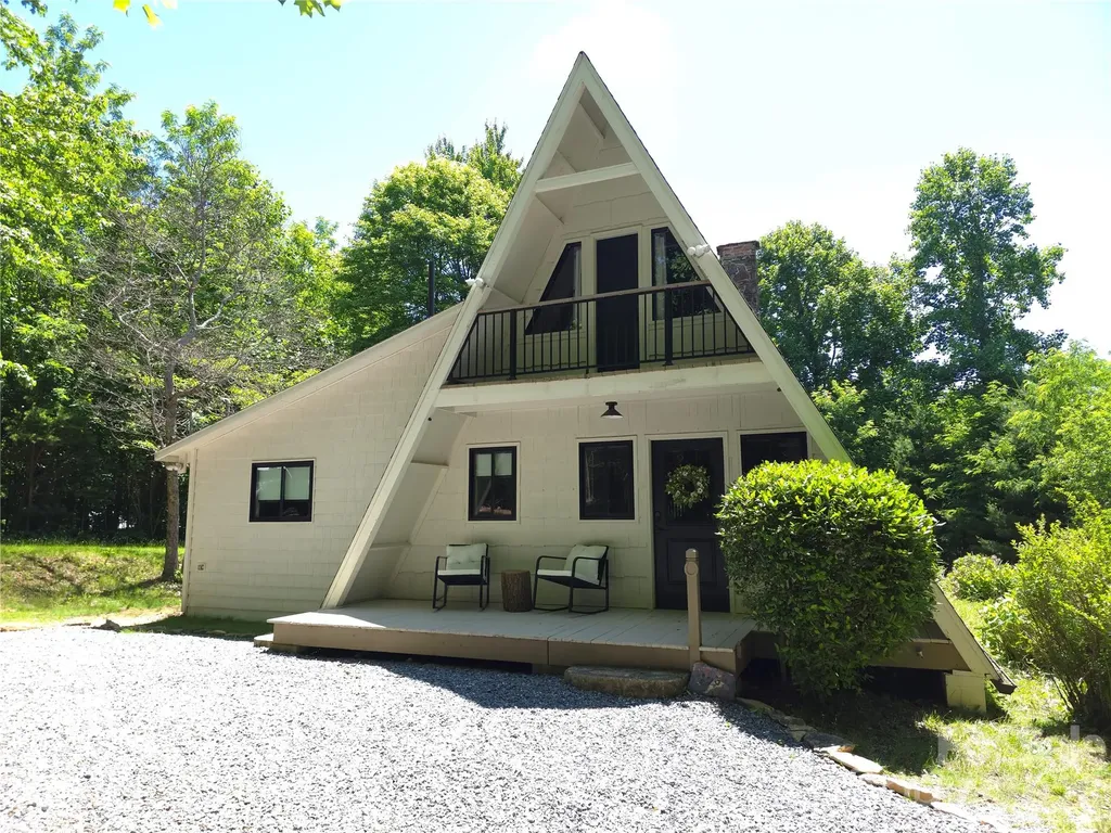 826 Shumont Road Black Mountain NC 28711