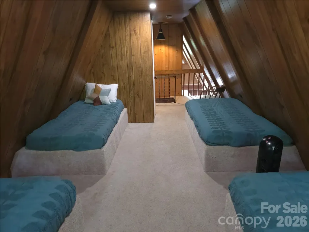 826 Shumont Road Black Mountain NC 28711
