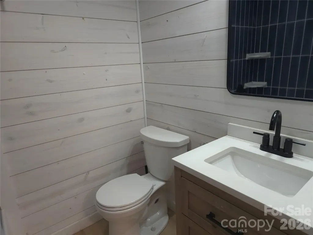 826 Shumont Road Black Mountain NC 28711