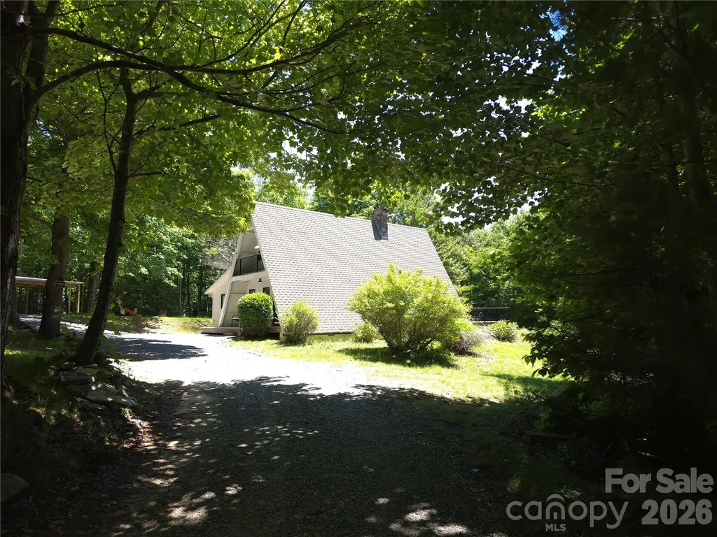 826 Shumont Road Black Mountain NC 28711