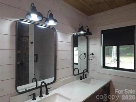 826 Shumont Road Black Mountain NC 28711