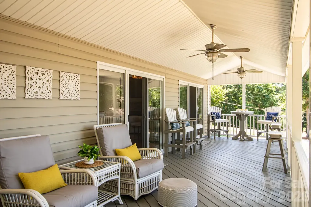 794 Riverwood Drive Lexington NC 27292