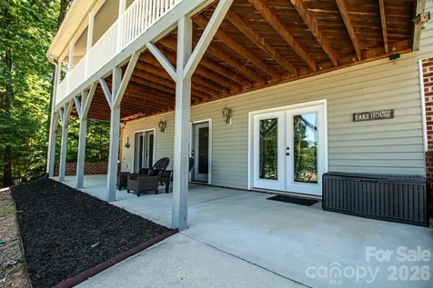 794 Riverwood Drive Lexington NC 27292