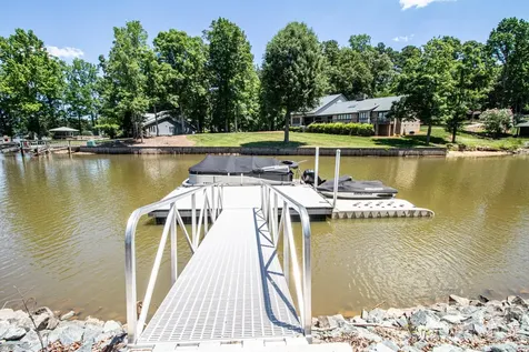794 Riverwood Drive Lexington NC 27292
