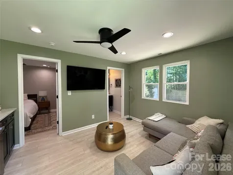2016 Lombardy Circle Charlotte NC 28203
