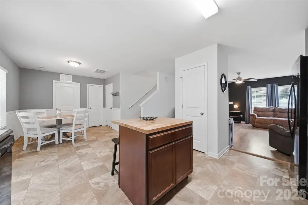 3938 Hemingway Drive NW Hickory NC 28601