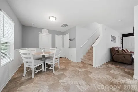 3938 Hemingway Drive NW Hickory NC 28601