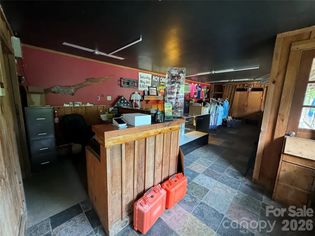 10811 Hwy 19 W Highway W Bryson City NC 28713