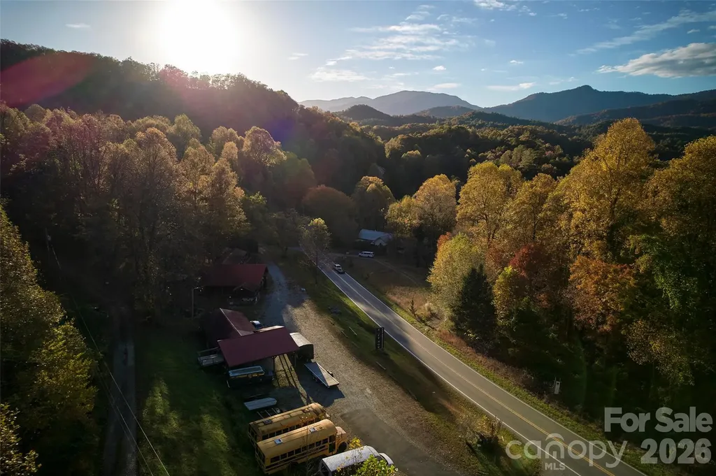 10811 Hwy 19 W Highway W Bryson City NC 28713
