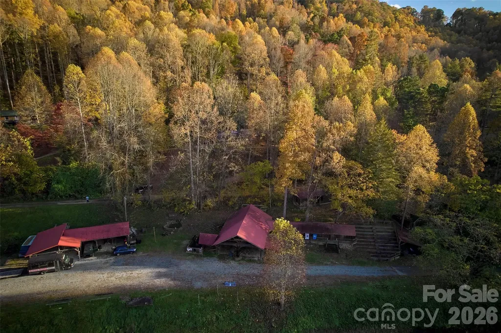 10811 Hwy 19 W Highway W Bryson City NC 28713