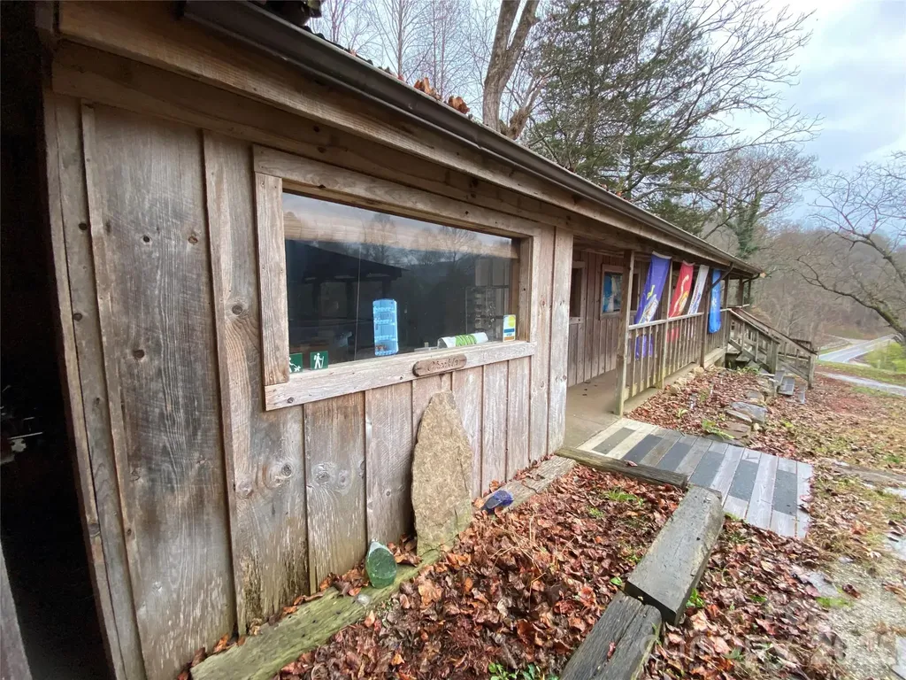 10811 Hwy 19 W Highway W Bryson City NC 28713