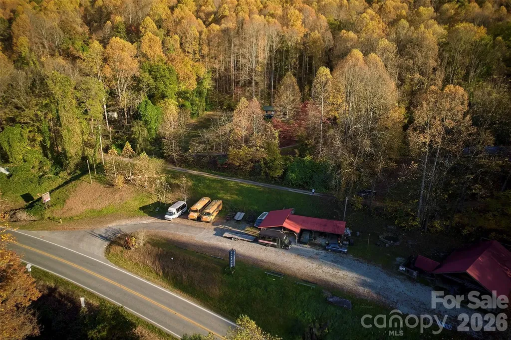 10811 Hwy 19 W Highway W Bryson City NC 28713