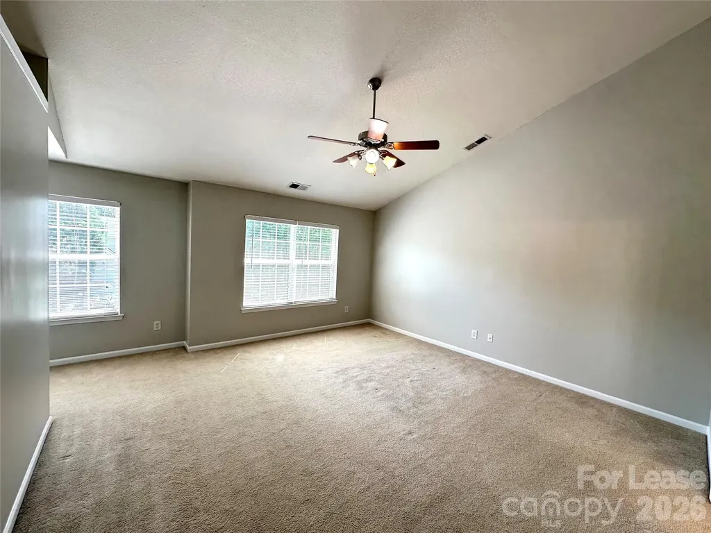 8227 Belmont Stables Drive Charlotte NC 28216