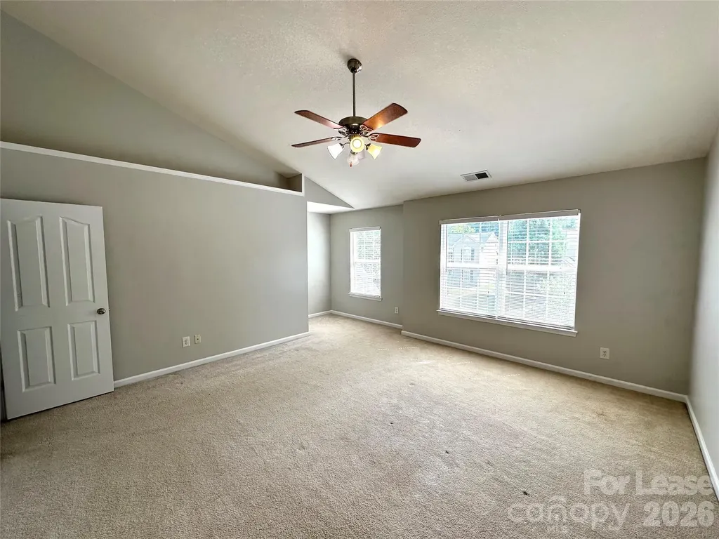 8227 Belmont Stables Drive Charlotte NC 28216